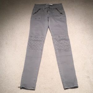Brand New Gray Abercrombie Skinny Jeans